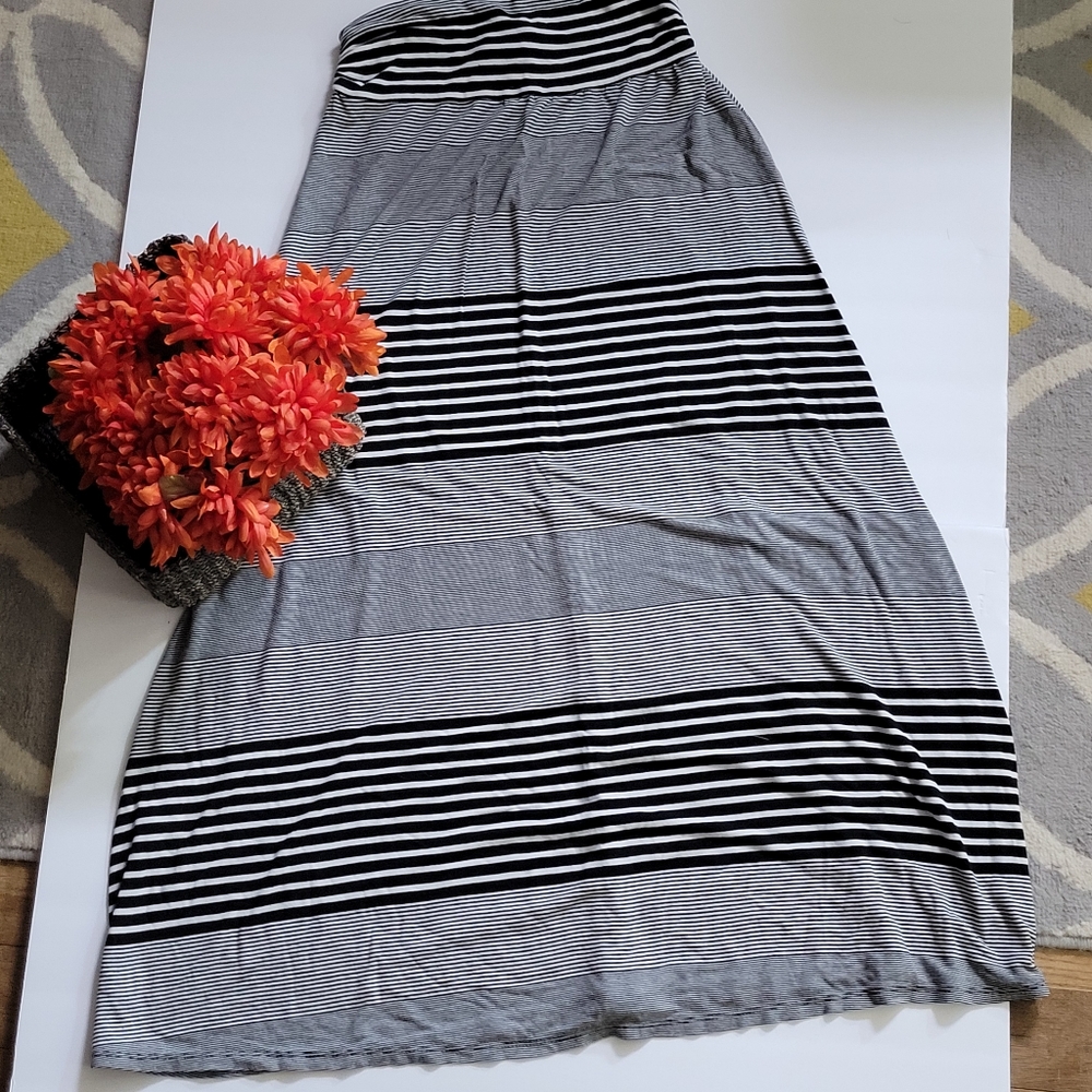 Merona Maxi Skirt sz Small